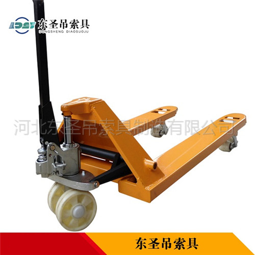手拉葫蘆叉車--河北東圣吊索具制造有限公司--手動(dòng)叉車|液壓堆高車|小型攪拌機(jī)|石材夾具